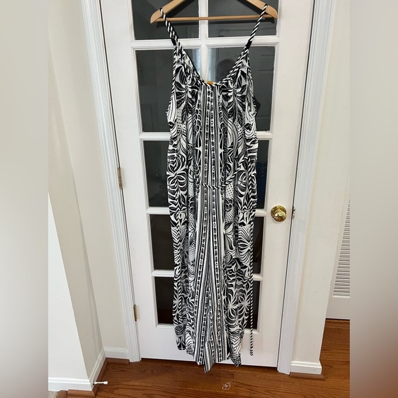 Farm Rio Off-White Monochrome Jumpsuit - XL - NWT - Picture 9 of 11